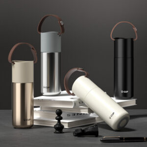 แก้วน้ำสแตนเลส  กระบอกน้ำสแตนเลส304  แบบพกพา มีหูหิ้ว   แก้วเก็บอุณหภูมิ