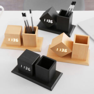 นาฬิกาตั้งโต๊ะ พร้อมที่ใส่ดินสอ  นาฬิกาไม้ นาฬิกาปลุกดีไซน์ไม้ ตั้งปลุกด้วยเสียง หน้าปัดดิจิทัล ใช้งานได้ทั้ง USB และแบตเตอรี่